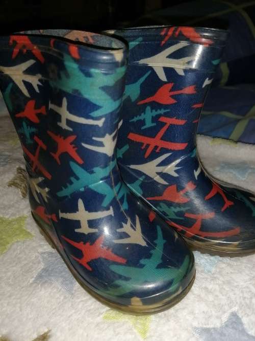 Baby gumboots no 4