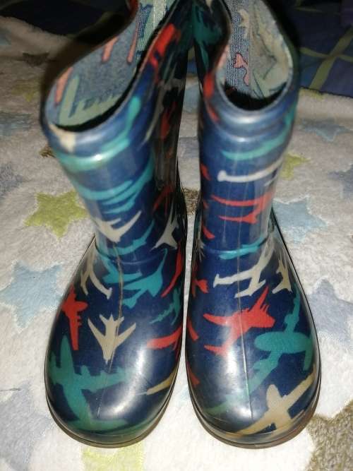 Baby gumboots no 4