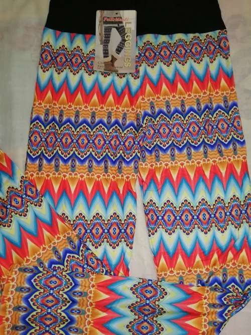 Ladies leggings will fit small to large