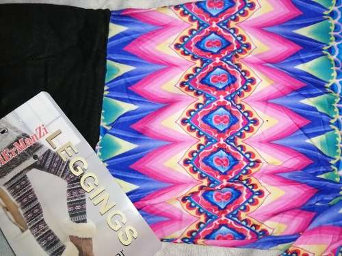 Ladies leggings will fit small to large