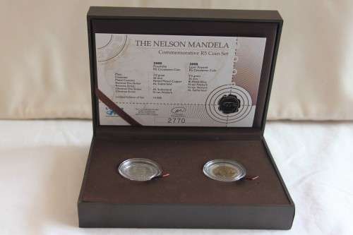 **Limited Edition** Mandela Commemorative R5 set with COA