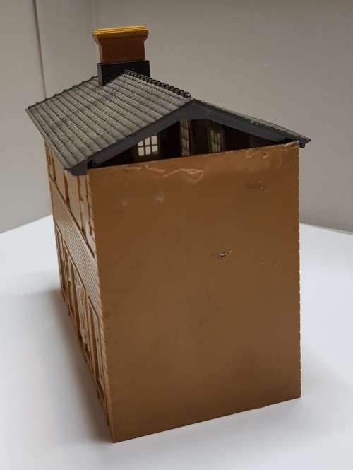 Medium Residential Manor/Flats.