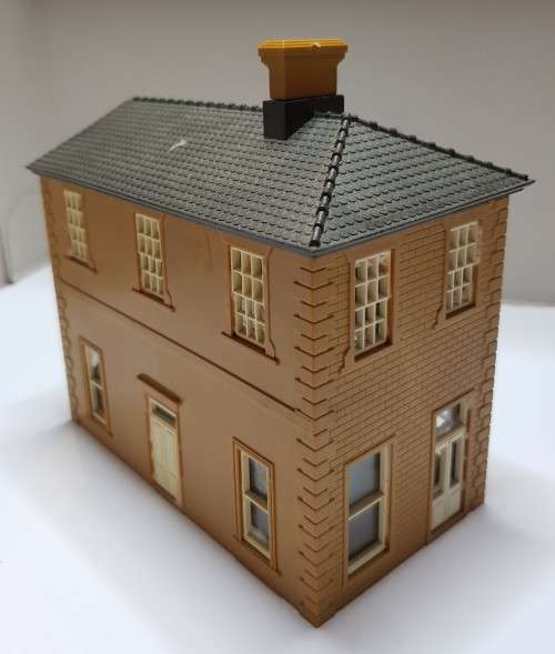 Medium Residential Manor/Flats.