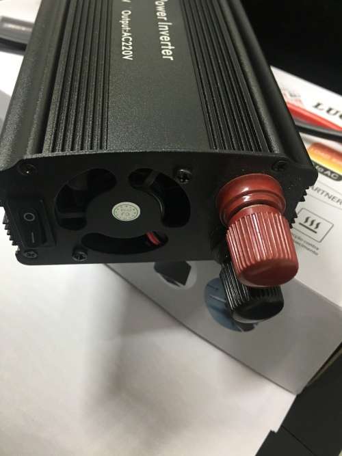 Brand new 2000w Power Inverter