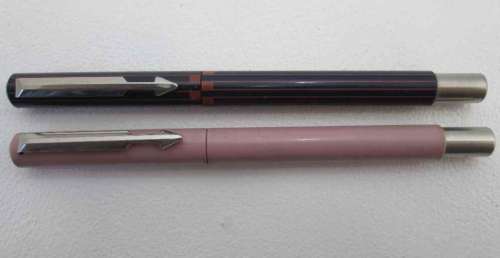 2X Vintage Parker Ball Point Pens, One Works