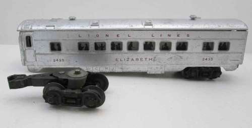 Assorted Vintage Lionel Train & Tracks, 31 Pieces, See Ad For All Details