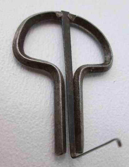 Rare Musical Instrument "Trompie"