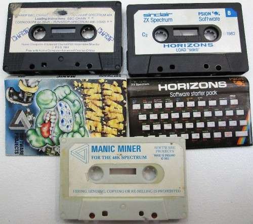FANTASTIC 1984 SINCLAIR ZX SPECTRUM COMPUTER, BOXED & WORKING + 3 TAPES