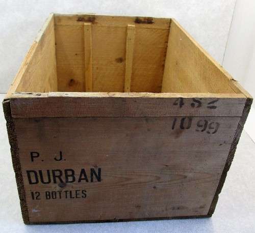 Vintage Black & White Blended Scotch Whisky Crate - 38,5cm/22cm/29cm