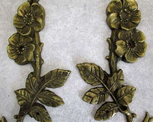 Beautiful Vintage Brass Furniture Decor - 34cm/9,5cm