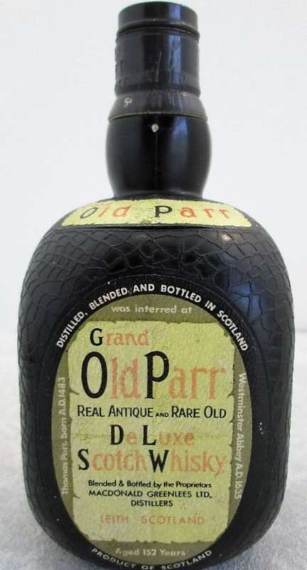 Collectible! Grand Old Parr De Luxe Scotch Whiskey Radio!!! - Height 14,5cm