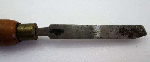 Marples Chisel - Total Length 34cm; Blade Width 1,3cm