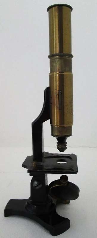 Small Brass Antique Microscope Plus Box - Height 22,5cm