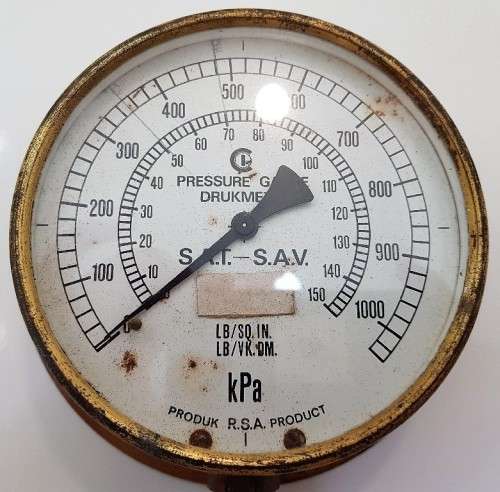 Vintage SAT-SAV KPA Pressure Gauge, RSA