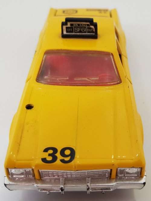 Matchbox Super Kings - Plymouth Gran Fury, 1979 - Yellow Taxi