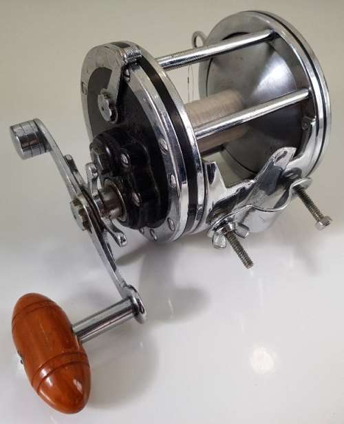 Vintage Penn Senator 6.0 Reel