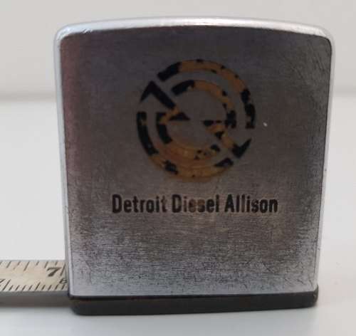 Zippo Detroit Diesel Allison Tape Measure - 3,8cm/4,7cm/1,5cm