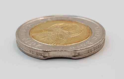 Mint Error 2019 R5 Coin As Pictured