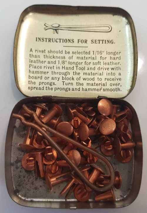 Ariel Bifurcated Rivets Tin + Original Contents - 6cm/4,5cm