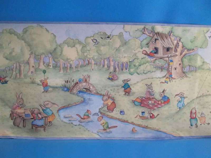 Stunning Vintage Strip Of "Peter Rabbit" Wallpaper!!! Length 261cm - Width 27cm
