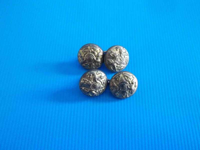 4 X British Military Dress Buttons (The Lion & The Unicorn) - Diameter - 1cm