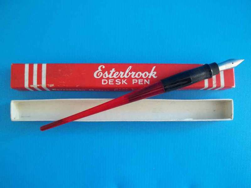 Beautiful Red & Black Fountain Pen, Esterbrook Desk Pen + Original Box - Good Condition!