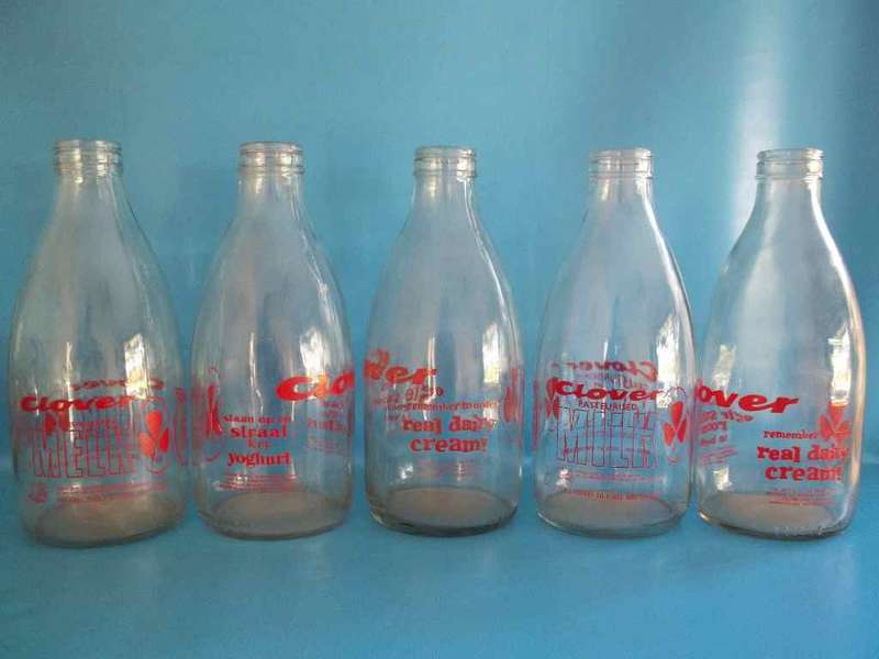 5 X Vintage Assorted Clover Milk Bottles