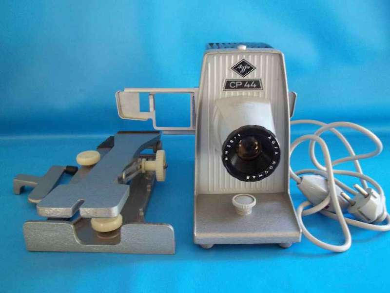 Agfa CP44 Slide Viewer + Case & "Cam-Brac" (Large Size Slides)