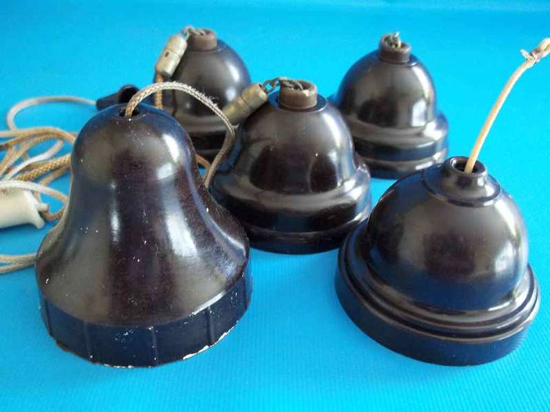 5 X Assorted Vintage Brown Bakelite Light Fittings - 5,5cm/6,5 cm