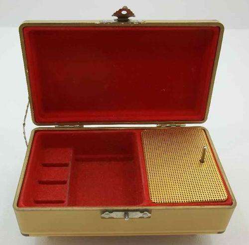 Lady Mate Music Box - Swan Lake (Small Jewellry Box, Excellent Condition, Working)