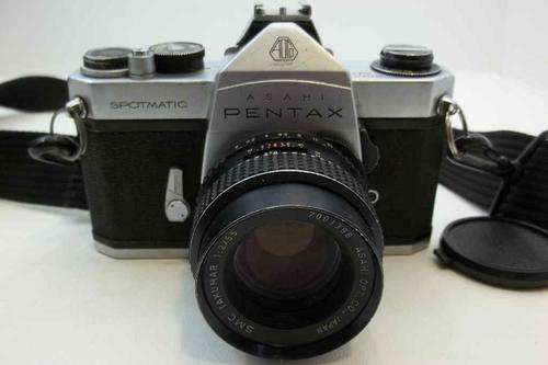 Asahi Pentax Spotmatic Camera With SMC Takumar 1:2/55 Lens