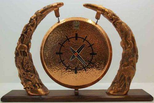 Stunning Copper "Rhodesia" Clock Signed "TMG Gidi" - 45cm/8cm/30,5cm (Working!)