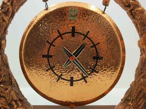 Stunning Copper "Rhodesia" Clock Signed "TMG Gidi" - 45cm/8cm/30,5cm (Working!)