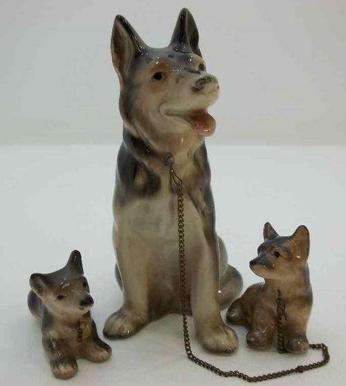 Set Of 3 Ceramic Sweet Dogs - Height Of Biggest Dog 13cm