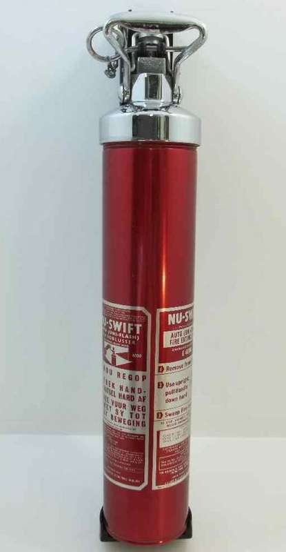 Stunningly Decorative Vintage Nu-Swift Brandblusser/Fire Extinguisher + Stand - Length 45cm