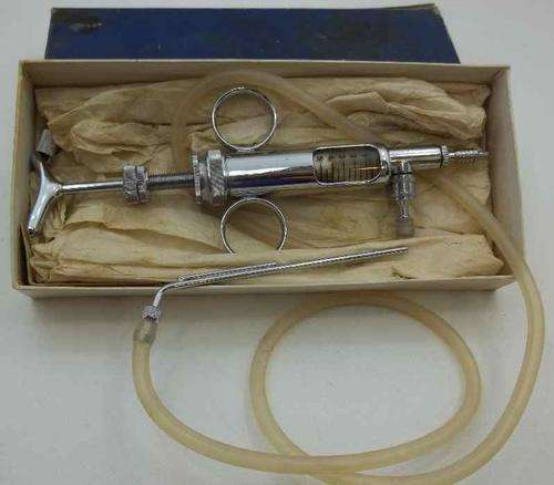 Vintage Milborrow Ultra-Matic Veterinary Syringe - Mint Condition!