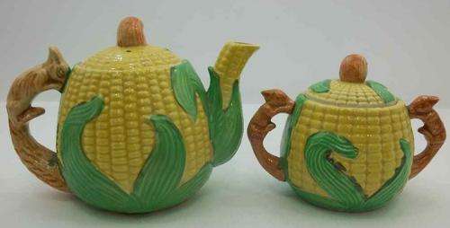 Quirky & Attractive "Mielies" Teapot & Sugar Jug - No Name, Teapot Height 14cm