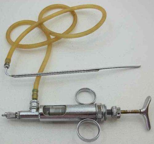 Vintage Milborrow Ultra-Matic Veterinary Syringe