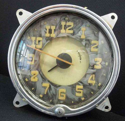 Stunning Made In USA, 1952 Vintage Car Clock/Fuel Gauge - Not Tested - 14cm/6,5cm