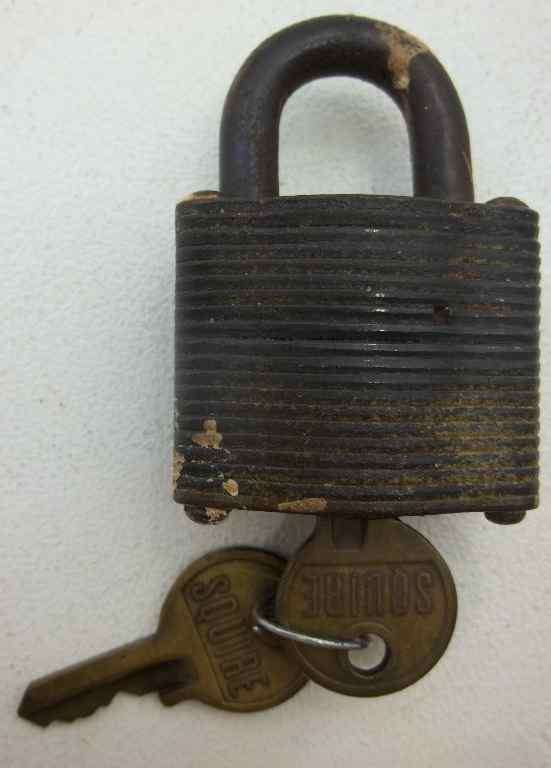 Vintage Squire Padlock + 2 Keys 6cm/4cm