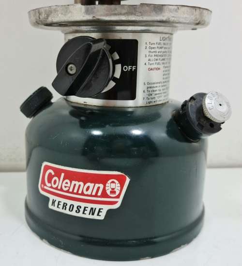Coleman Kerosene Lamp, Model 214A700, No Glass!
