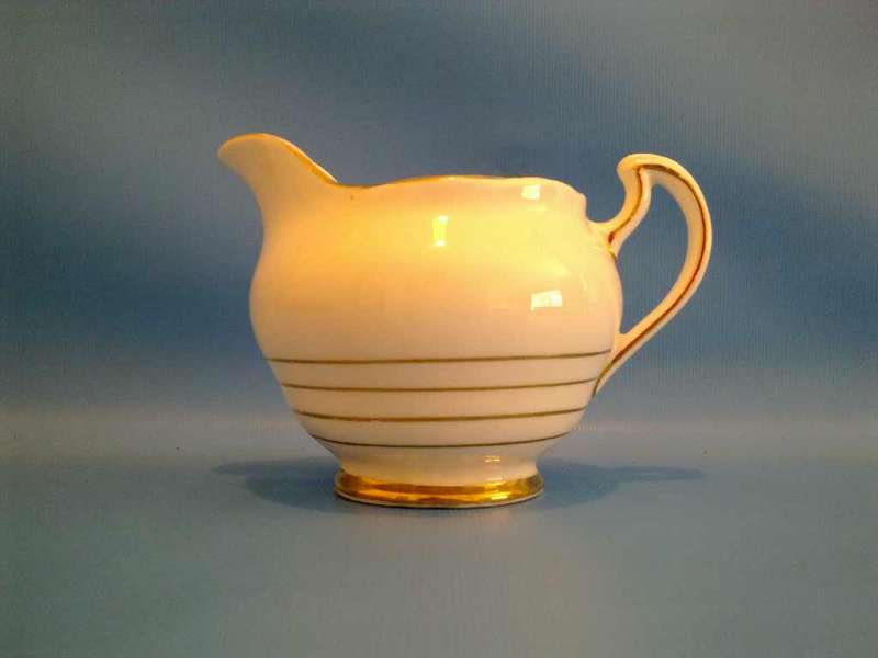 Royal Malvern Bone China Made in England Jug - Approximately 12cm/9cm
