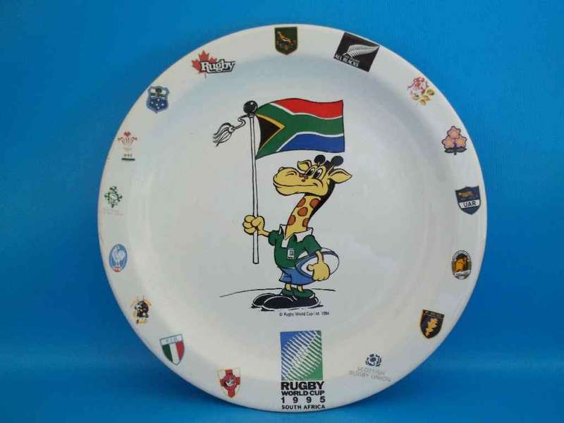 Attractive Rugby World Cup 1995 Plate - Diameter 20,5cm