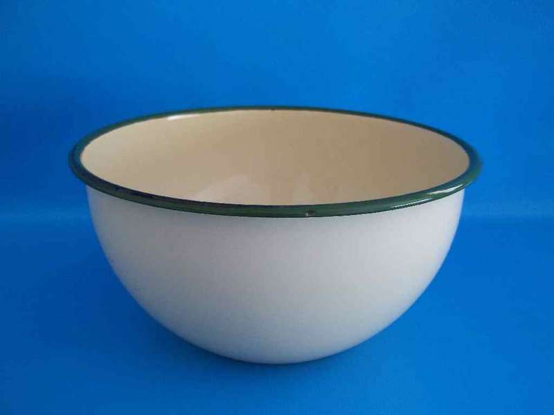 Yellow/Green Rim Enamel Mixing Bowl - Height 10,5cm - Diameter 20,5cm