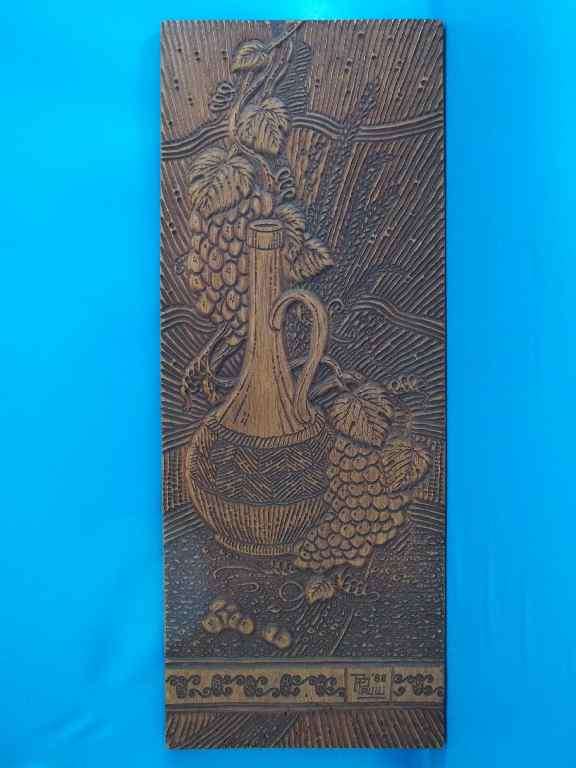 Wonderful Woodcarving Signed "P Pauw '88" - 79cm/30,5cm