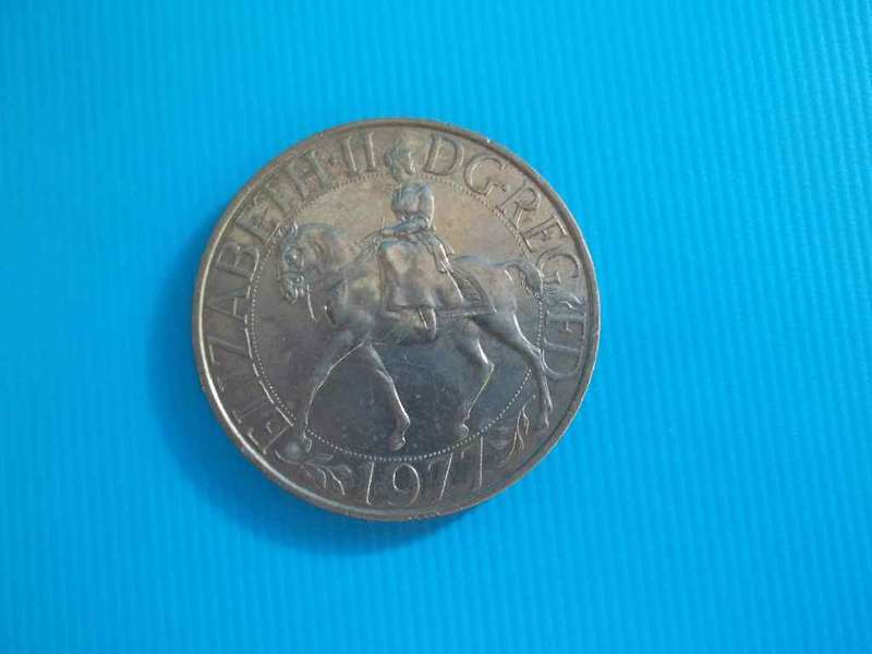 ELIZABETH II DG REG FD1977 Coin