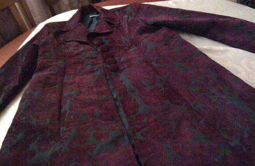 **Stylish Ladies Long-COAT/ JACKETS**Maroon/Black, XXL**STUNNING***Sise 36/38