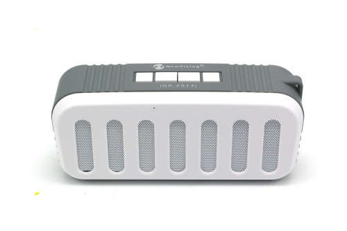 New Bluetooth stereo newRixing NR-2013 outdoor portable Speaker TF card play FM radio wireless