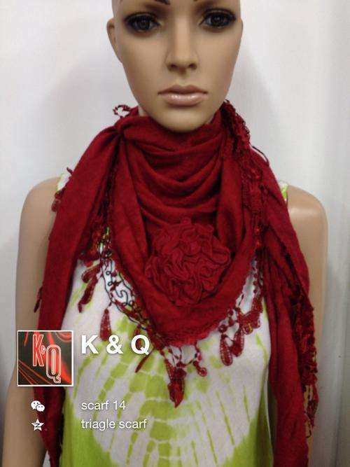 K & Q scarf -triangle scarf