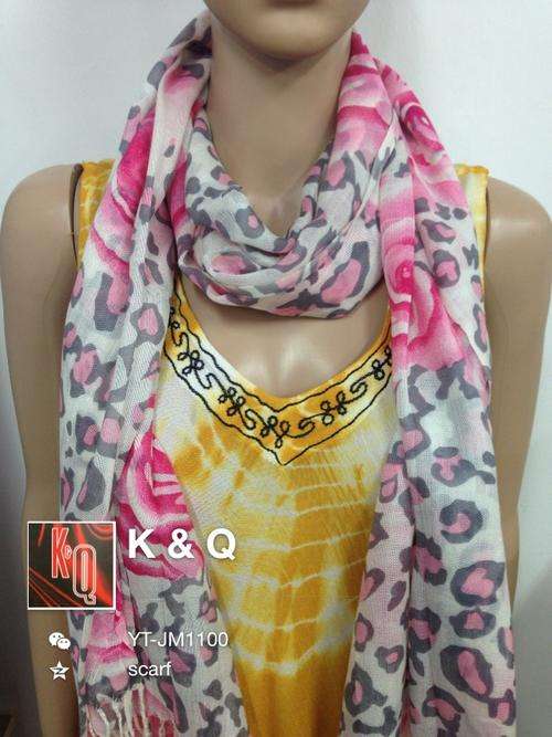 K & Q scarf -pashmina